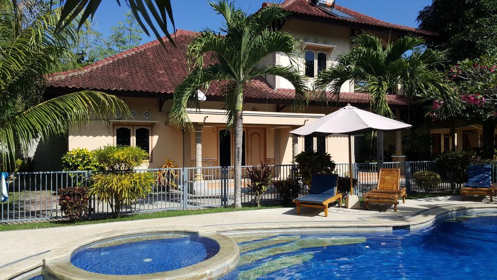 Sari Inn Kuta  ภายนอก รูปภาพ